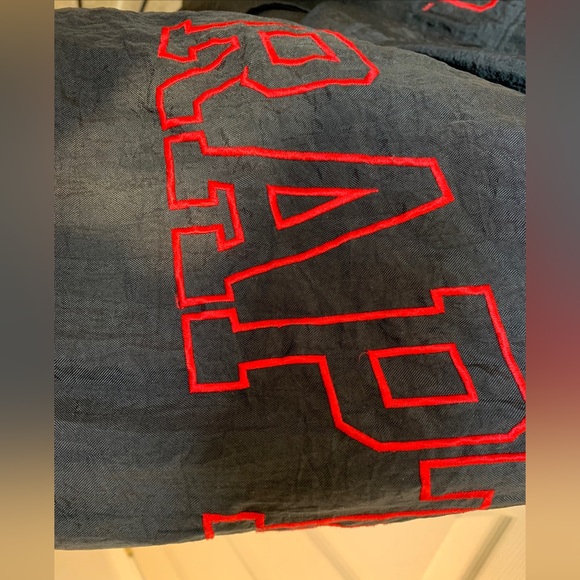 Vintage 90’s Toronto Raptors jacket - Picture 4 of 8